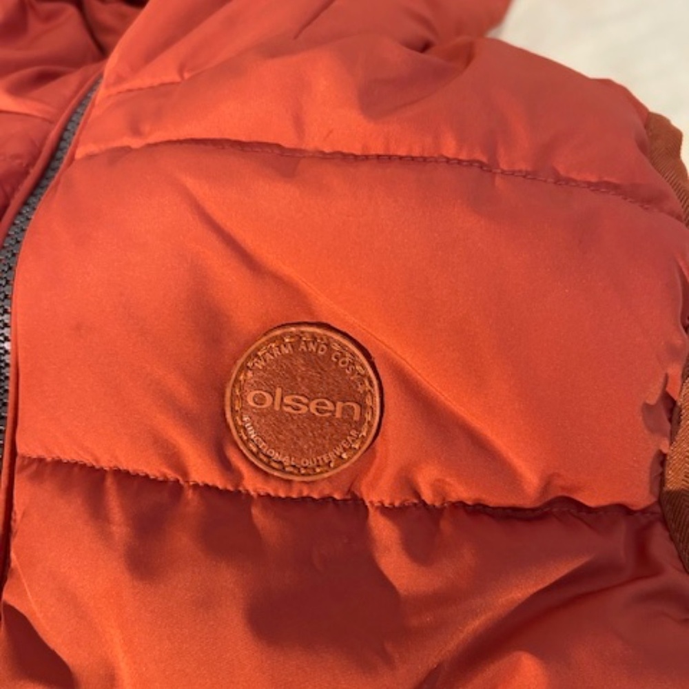Olsen Outdoor Puffer Vest - water repellent. Spring / Fall. (M) - Picture 4 of 8